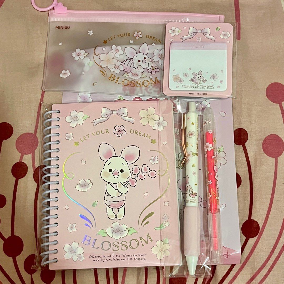 Disney Winnie the Pooh pink cherry blossom sakura Stationery Set ...