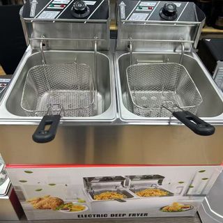（分類：）位於 。 由 ibsumayya 提交（商品編號 1407143876，圖片 1）。簡介： 。