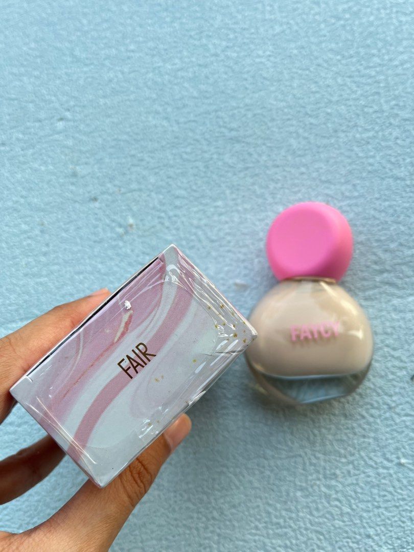 Faycy foundation code fair (Category: Makeup) located in Alor Setar. Submitted by daaaaniiii (Listing ID 1407124181, Image 2). Description: brand : Faycy code: Fair reason to sell: too light for me .