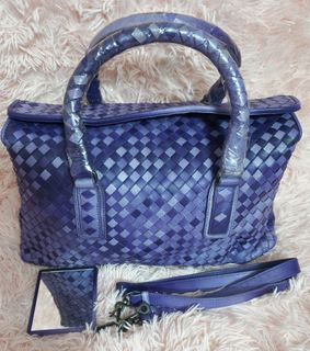 (Category: ) located in . Submitted by ctea_luv_shopping (Listing ID 1407168611, Image 1). Description: .