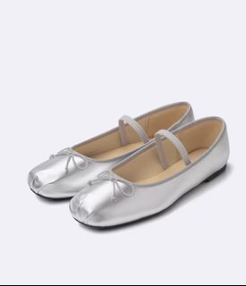 (Category: ) located in . Submitted by hangingclosetdavao (Listing ID 1407182972, Image 1). Description: .