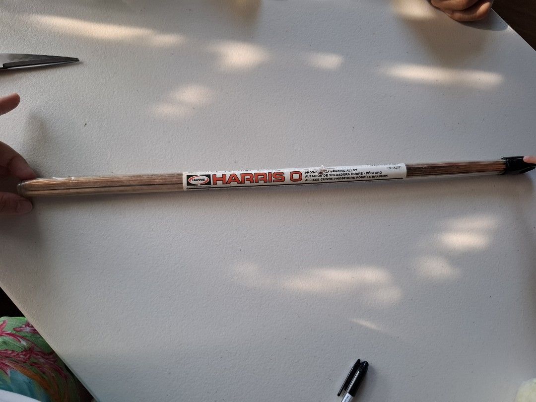 Harris O Welding Rods (Category: Construction Tools & Equipment) located in Manila. Submitted by aileencaya83136 (Listing ID 1407171597, Image 1). Description: - Brand: Harris - Type: Welding Rods - Condition: New - Color: Brown - Packaging: Intact - 22 pcs.