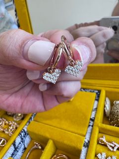 (Category: ) located in . Submitted by indulgelover (Listing ID 1407052775, Image 1). Description: .