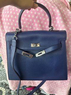 (Category: ) located in . Submitted by riri.rarapreloved (Listing ID 1399303429, Image 1). Description: .