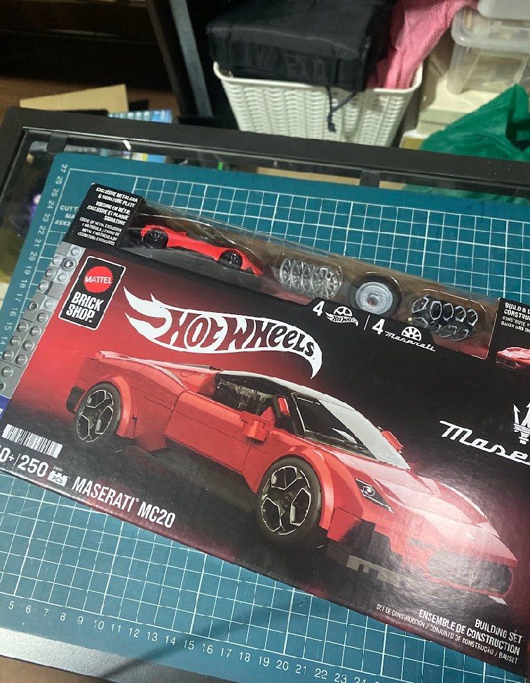 Hot Wheels (Category: Vehicle & Diecast Models) located in Cyberjaya. Submitted by yusof_hotwheels (Listing ID 1407015021, Image 1). Description: DM for more information .