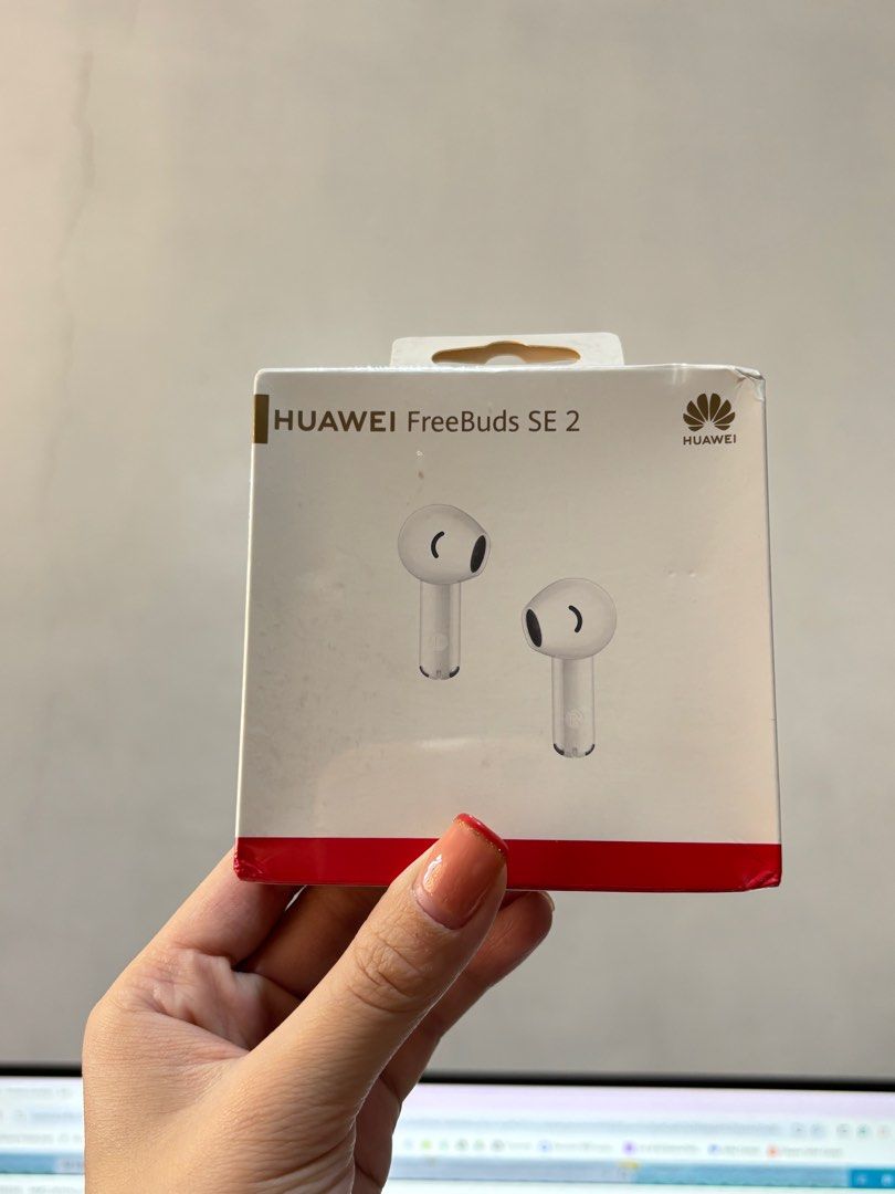 Huawei FreeBuds SE 2 (Category: Earphones) located in Malabon City. Submitted by shopperistaph (Listing ID 1407018268, Image 1). Description: Sealed Never used.