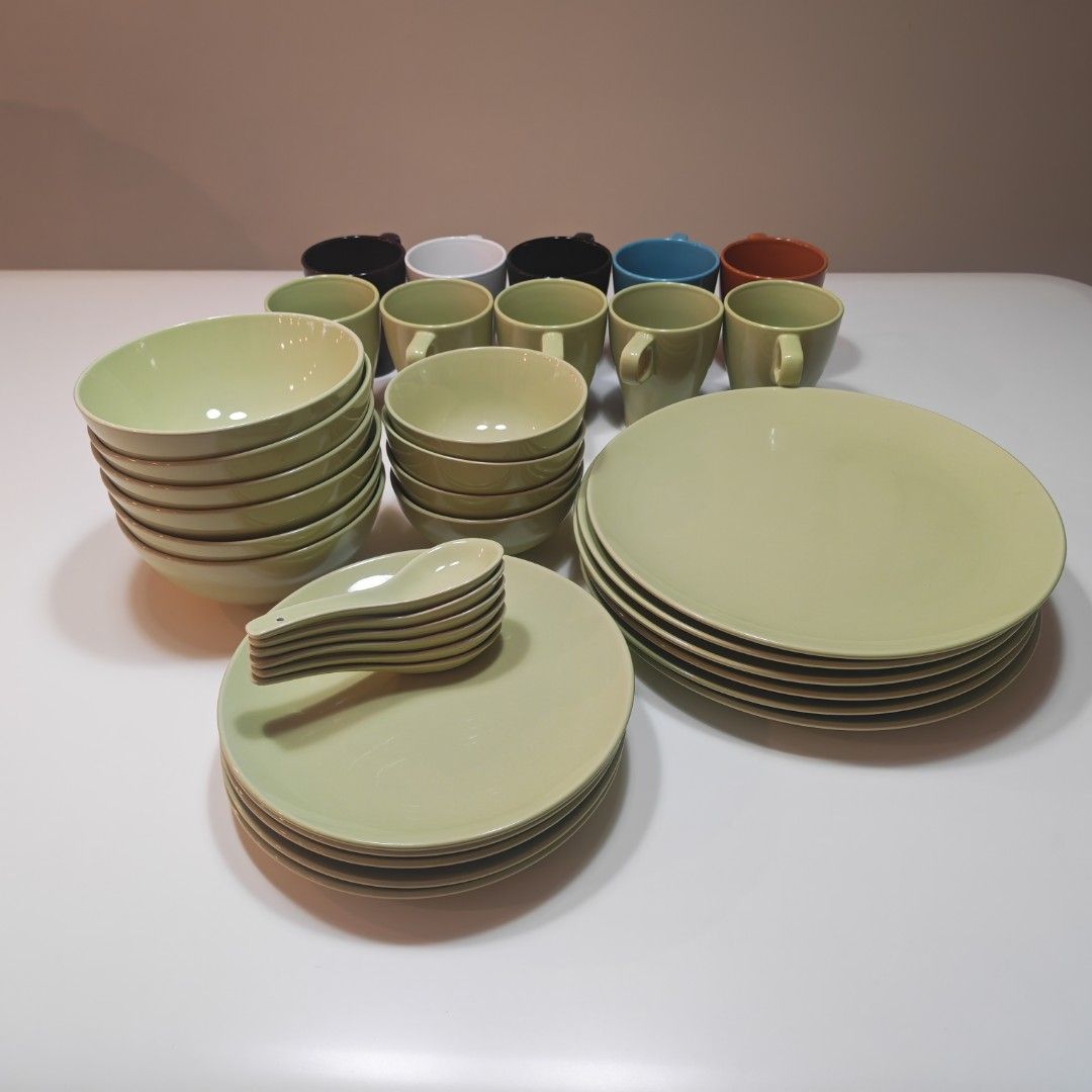 Complete Dinnerware Set Ikea Complete Dinnerware Set - Plates, Bowls, Cups, and Spoons ...