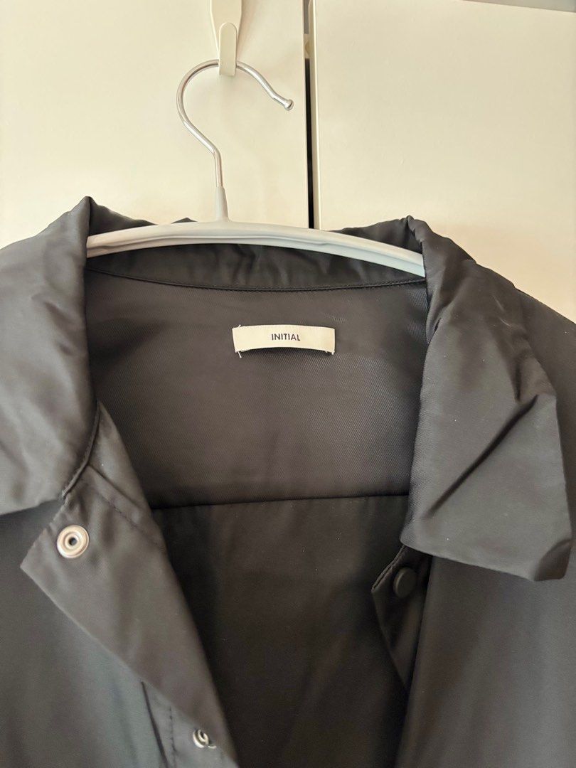 INITIAL Cropped Jacket （分類：外套及戶外衣服）位於 Hong Kong。 由 yyyttl 提交（商品編號 1407069377，圖片 2）。簡介： Worn once only 。