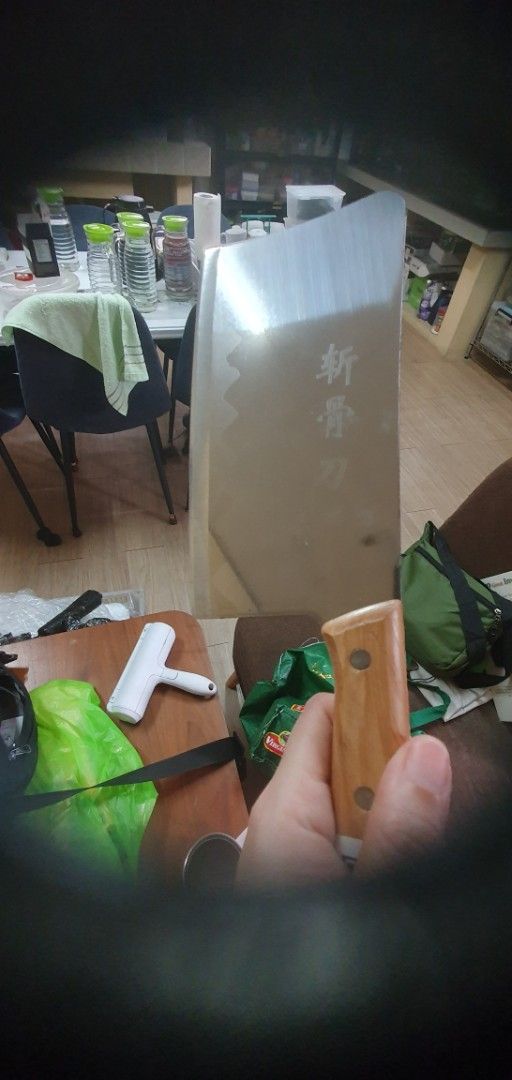 Japanese Cleaver Knife (Category: Knives & Chopping Boards) located in Caloocan City. Submitted by lynette1977 (Listing ID 1407071944, Image 1). Description: - Japanese cleaver knife - Wooden handle - Serrated stainless steel blade - Sturdy construction - Suitable for various kitchen tasks.