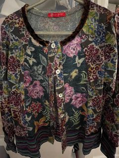 （分類：）位於 。 由 Dinarose 提交（商品編號 1407017002，圖片 1）。簡介： 。
