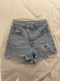 (Category: ) located in . Submitted by secondhandpieces (Listing ID 1407150321, Image 1). Description: .