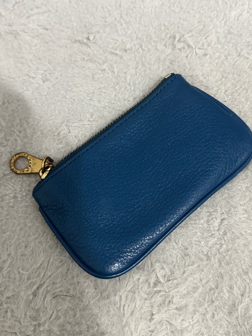 Marc Jacobs small coin pouch / wallet (Category: Luxury Bags & Wallets) located in Manila. Submitted by nini_archives (Listing ID 1407132348, Image 3). Description: .