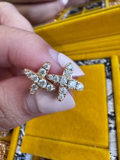 (Category: ) located in . Submitted by indulgelover (Listing ID 1407051488, Image 1). Description: .