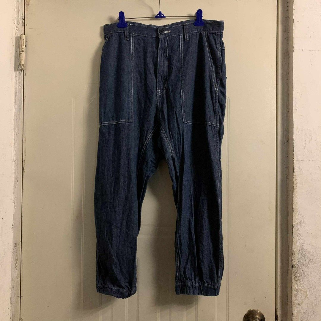 Né-net issey miyake Denim Pants (Category: Jeans) located in Carmen. Submitted by don-lean22 (Listing ID 1407117770, Image 1). Description: - Né-net denim pants - Unique design with white stitching - Multiple pockets - Relaxed fit - Gathered hem - Distinctive back panel design - Né-net brand tag - Versatile and stylish Pristine condition .