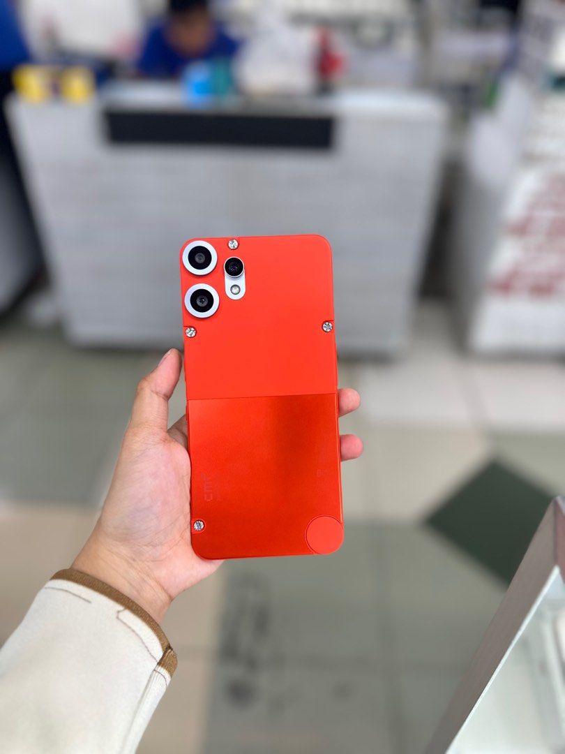 NOTHING PHONE 2 PRO 8/256GB OPENLINE NO ISSUE (Category: Android Others) located in San Juan City. Submitted by aynaagadgets (Listing ID 1407154130, Image 1). Description: DECEMBER 2025 STALL #: XB-07 FOR SALE | TRADE / SWAP PASS SA MGA SCAMMERS / THIRD PARTY (RFS: Buy and Sell) NOTHING PHONE 2 PRO 8/256GB OPENLINE ⬇️DETAILS⬇️ •8/256 GB (Other storage is also available) •Orange (Other color is also available but price may vary) •Global Variant •9