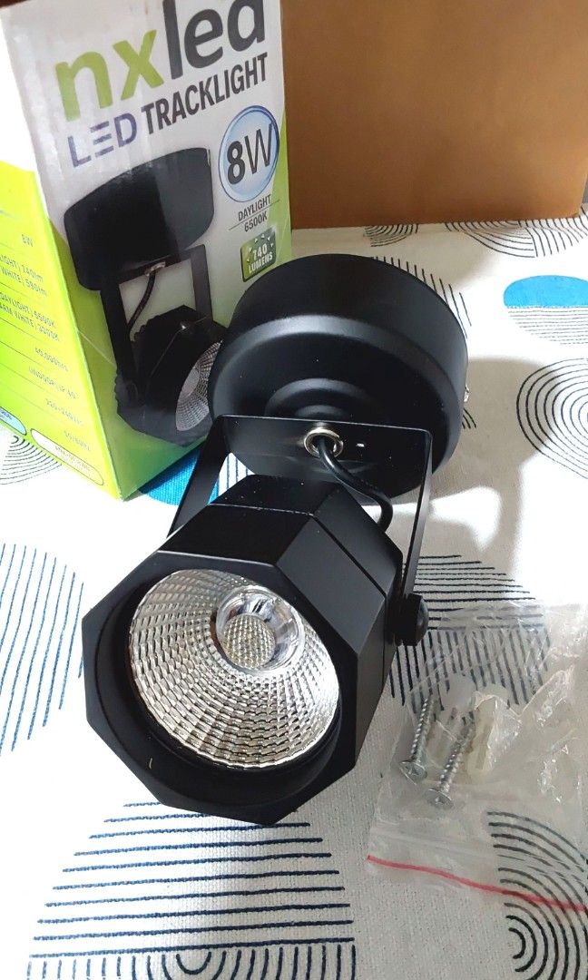NXLED Tracklight 8W (Category: Home Improvement Tools & Accessories) located in Quezon City. Submitted by mix2matchmarket (Listing ID 1407109020, Image 3). Description: 📌 PLEASE READ Bought it in Wilcon Depot. Never installed. MOP: GCash/Maya or Bank Transfer Courier: SDD- Grab/ Lalamove ;2to3Days Delivery-Gogo Express ❌️ NO LBC COP ❌️ NO COD ❌️ NO RETURN.