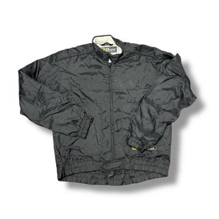 (Category: ) located in . Submitted by houseofgrailed (Listing ID 1407143148, Image 1). Description: .