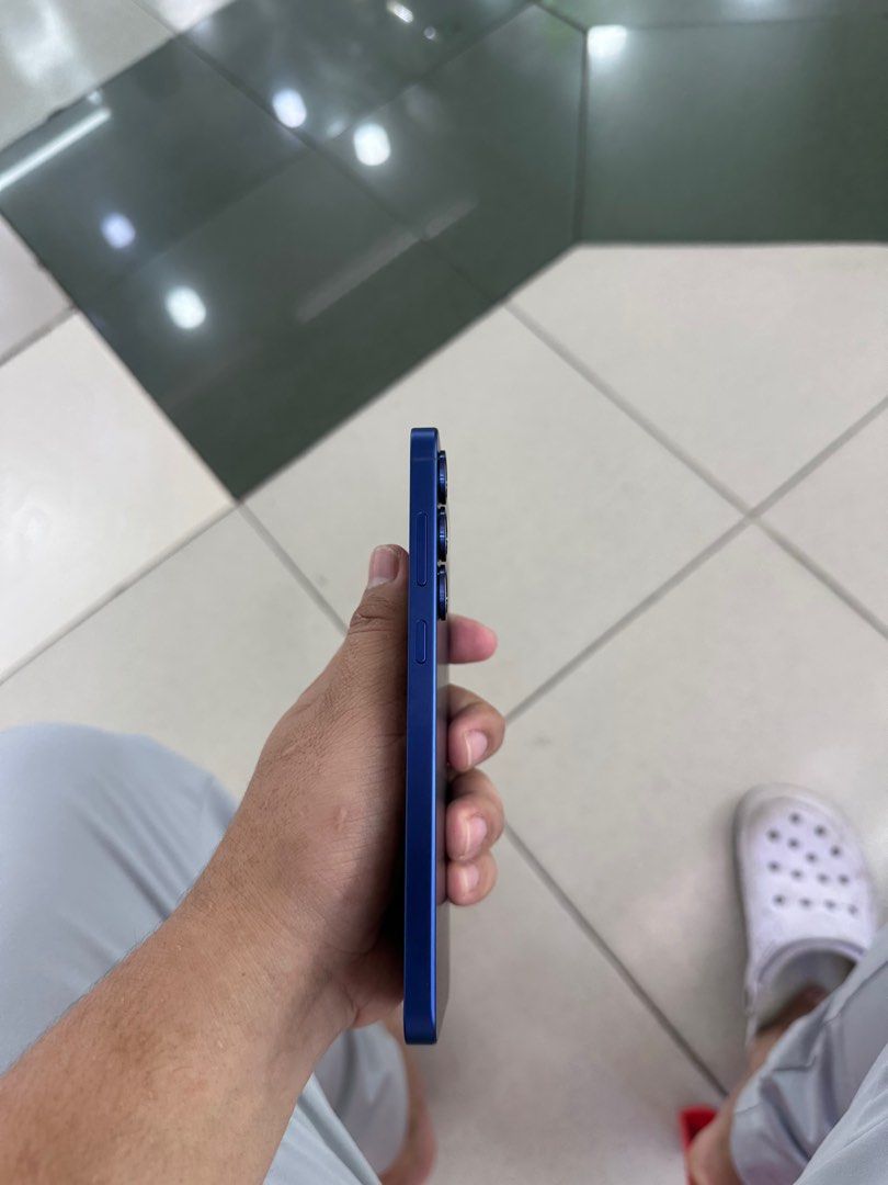 SAMSUNG S25 PLUS 12/512GB OPENLINE NO ISSUE (Category: Samsung) located in San Juan City. Submitted by aynaagadgets (Listing ID 1407161077, Image 2). Description: DECEMBER 2025 STALL #: XB-07 FOR SALE | TRADE / SWAP PASS SA MGA SCAMMERS / THIRD PARTY (RFS: Buy and Sell) SAMSUNG S25 PLUS 12/512GB OPENLINE ⬇️DETAILS⬇️ •12/512 GB (Other storage is also available) •Blue (Other color is also available but price may vary) •NTC Variant •95% Smooth •True