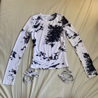 (Category: ) located in . Submitted by fika_thriftshop (Listing ID 1407100713, Image 1). Description: .