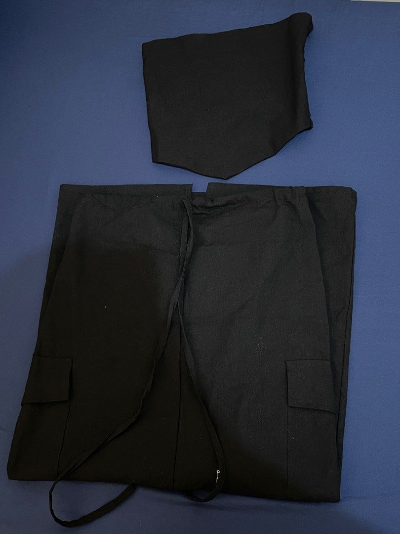 Smocked tube top drawstring skirt with pockets (Category: Sets or Coordinates) located in Antipolo. Submitted by aecee23 (Listing ID 1407028627, Image 2). Description: .