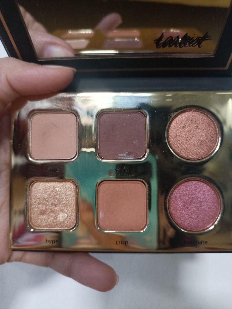 Tarte Eyeshadow Palette (Category: Makeup) located in Bislig. Submitted by vanityarchives (Listing ID 1406058323, Image 2). Description: — rarely used, product is still 90% left — will sanitize again upon sure buyer negotiation •Payment via: Gcash, Paymaya, Bank Transfer •Delivery via: J&T courier, LBC 📍Bislig City, Surigao Del Sur.