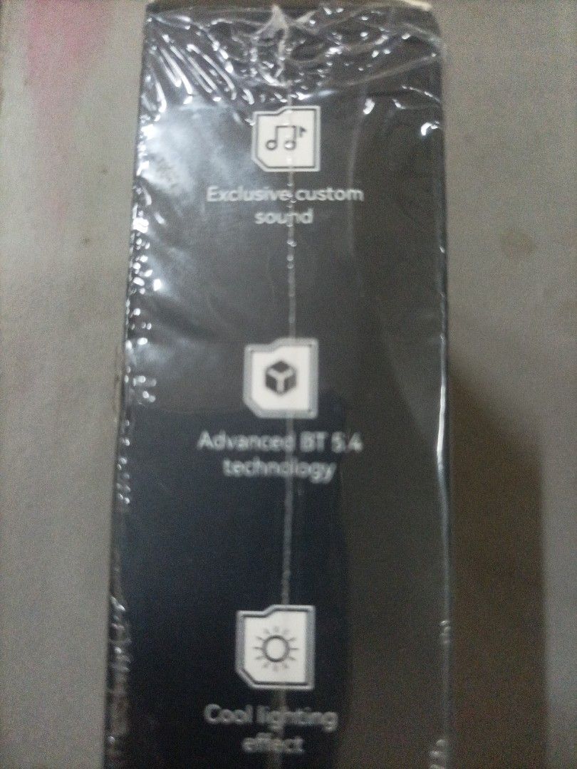 TF-T22 transformer deceth, Audio, Earphones on Carousell
