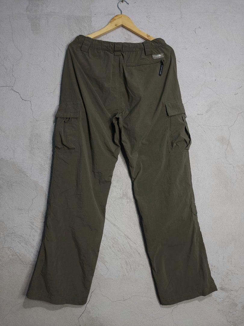 THE NORTH FACE TREK PANTS (Category: Jeans) located in Butuan. Submitted by miltonpulido (Listing ID 1407141527, Image 2). Description: THE NORTH FACE TREK PANTS SIZE 32 LIKE NEW NO ISSUE.