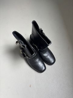 (Category: ) located in . Submitted by fashionmf101 (Listing ID 1407003265, Image 1). Description: .