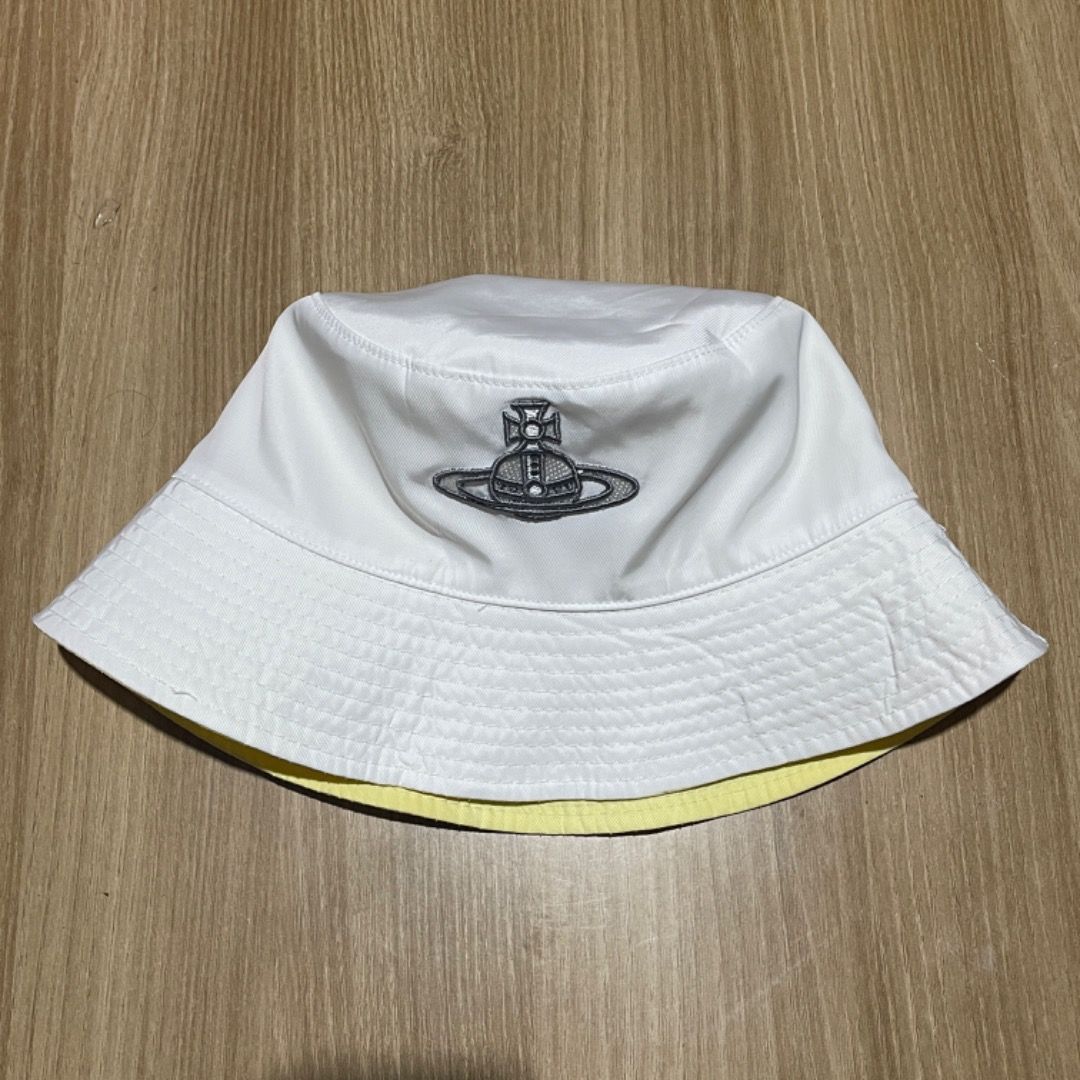 Vivienne Westwood Reversible Tessut Hat (Category: Luxury Accessories) located in Bacolod City. Submitted by cast.archives (Listing ID 1407173701, Image 1). Description: Vivienne Westwood Reversible Tessut Hat Authentic Size: Osfa Condition: Excellent Flaw: None.