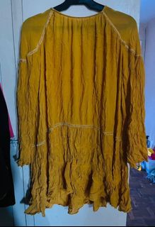 (Category: ) located in . Submitted by coolclassycloset (Listing ID 1407018359, Image 1). Description: .