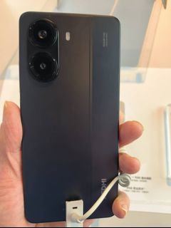 （分類：）位於 。 由 eric_mobile 提交（商品編號 1398772897，圖片 1）。簡介： 。