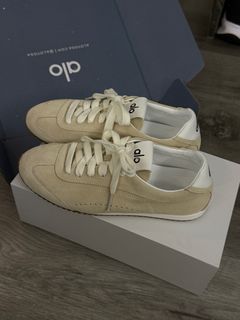（分類：）位於 。 由 eggpuff.c 提交（商品編號 1402146311，圖片 1）。簡介： 。