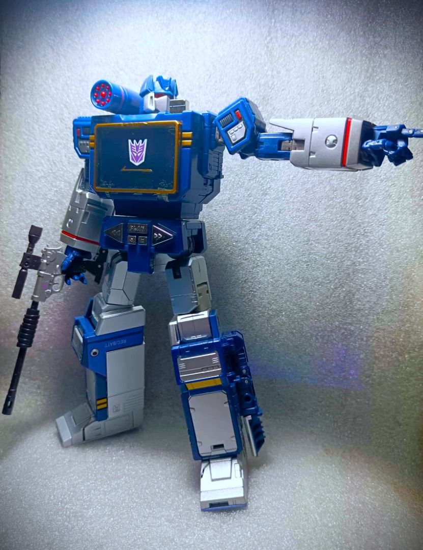 BIB MP-13 SOUNDWAVE with Lazerbeak, Ravage, Rumble, Frenzy and Buzzsaw ...
