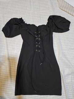 (Category: ) located in . Submitted by stylizewears (Listing ID 1402263429, Image 1). Description: .