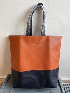 （分類：）位於 。 由 mcllcm158 提交（商品編號 1402149630，圖片 1）。簡介： 。