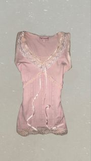 (Category: ) located in . Submitted by rhea.llllll (Listing ID 1402258872, Image 1). Description: .