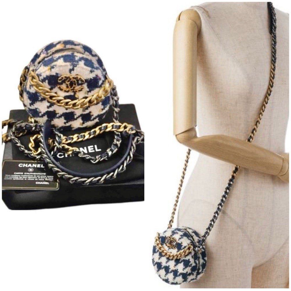 Authentic Chanel Bag Bundle Collection (Category: Luxury Bags & Wallets) located in Rizal. Submitted by SummerPeaCloset (Listing ID 1402279307, Image 3). Description: Pass sa Scammers na delivery first before payment. Wala pong ganon! We know na mahirap ang buhay lately pero try nyo maghanap ng trabaho na may konting dignidad! Chanel Bundle Chanel Gabrielle Medium Bag Series 28 (with original dustbag) Chanel 22 Tweed Crossbody Bag Series 31 (with