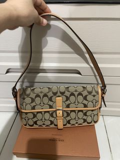 (Category: ) located in . Submitted by shoppeberna (Listing ID 1402181400, Image 1). Description: .