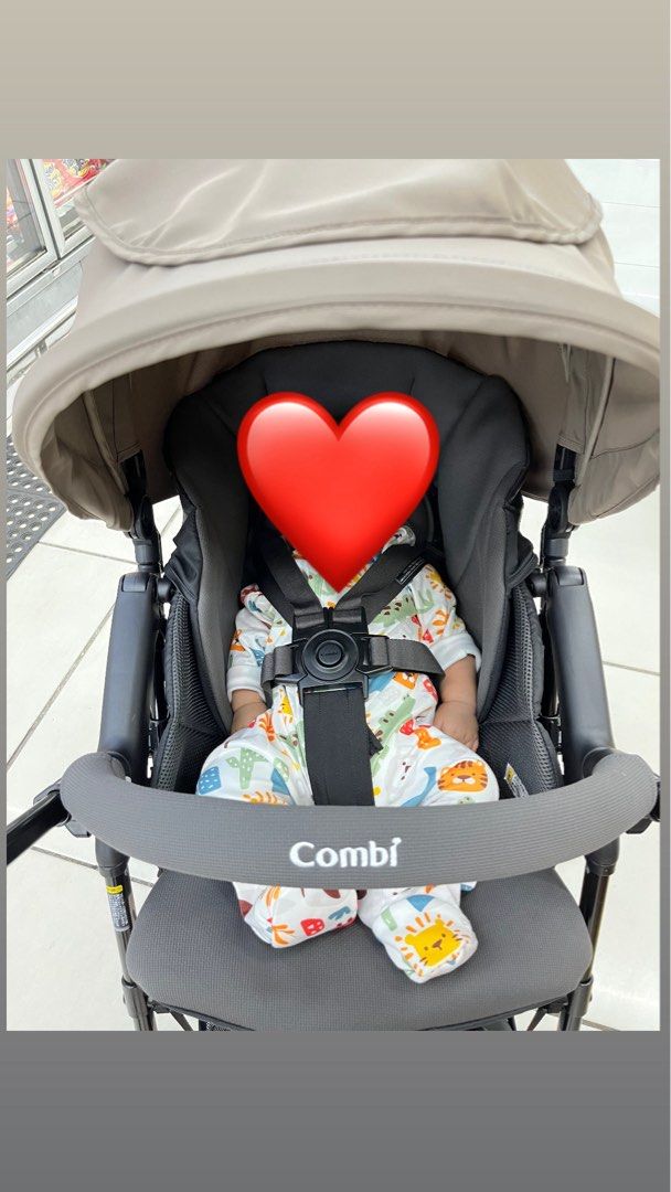 Combi Stroller (Category: Strollers) located in Manila. Submitted by pag01 (Listing ID 1402100623, Image 2). Description: Barely used. Price is negotiable Rfs: need a bigger stroller.