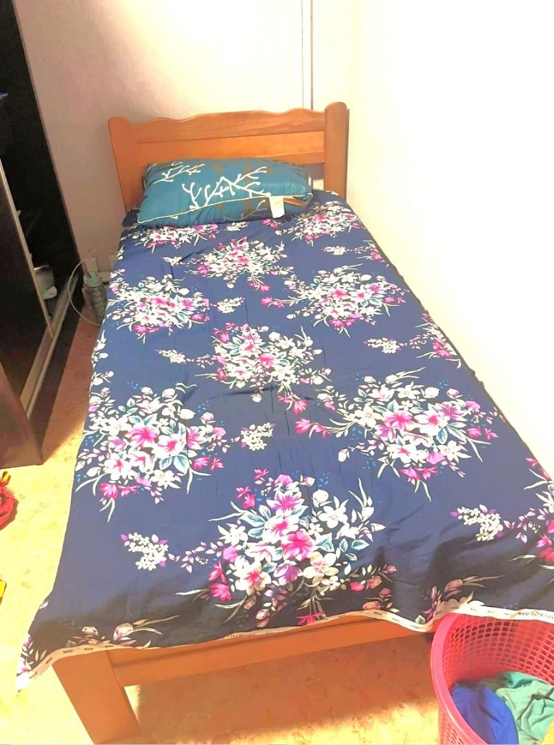 Common room for rent at Blk 752 Jurong West Street 74, NO AGENT FEE ...