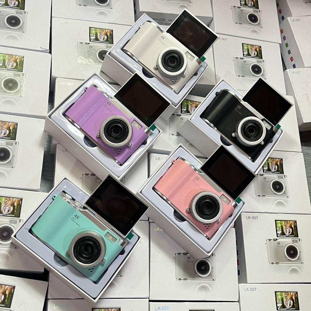 FLIP DIGITAL CAMERA 48MP with FREE SD Card (Category: Cameras) located in Quezon City. Submitted by mjmassortedfinds (Listing ID 1402182336, Image 1). Description: ‼️PINAKAMURANG DIGICAM‼️ FLIP DIGITAL CAMERA 48MP 📸 • ₱650 — Retail ✅ Brandnew full box ✅ Perfect ipang regalo ❌₱3k+ yan sa mall 😱 🌟 Inclusions: • flip digital camera • FREE 32gb memory card • charging cord • 2 free stickers 🌟Details: • flip camera have front and back • 48mp cd cam