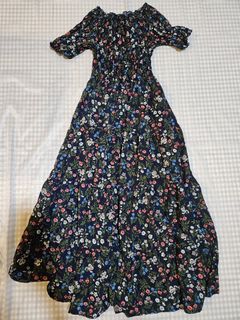 (Category: ) located in . Submitted by stylizewears (Listing ID 1402263218, Image 1). Description: .