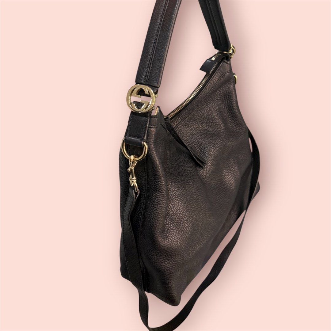 Gucci Black Leather Hobo Bag (Category: Luxury Bags & Wallets) located in Valenzuela. Submitted by jenvalz (Listing ID 1402144434, Image 2). Description: With pen marks inside.