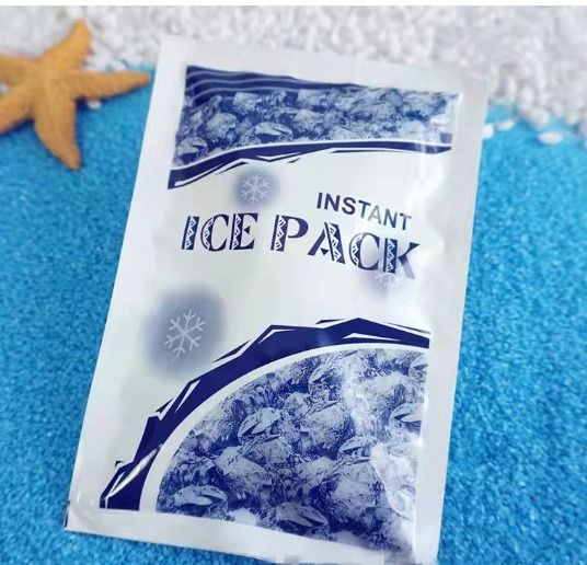 INSTANT ICE PACK (Category: Medical Supplies & Tools) located in Quezon City. Submitted by andrea_dxs (Listing ID 1402118605, Image 1). Description: .