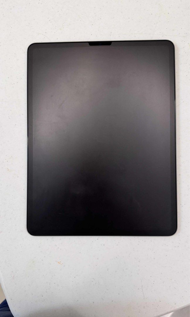 IPad Pro 12.9in (5th Gen) 128GB (Category: iPad) located in San Pedro. Submitted by ishiii__ (Listing ID 1402170020, Image 1). Description: - iPad Pro 12.9-inch (5th Gen) 128GB - 1 dent (refer last photo) - slightly negotiable - Available for meetup in Vito Cruz, Manila and Biñan, Laguna.