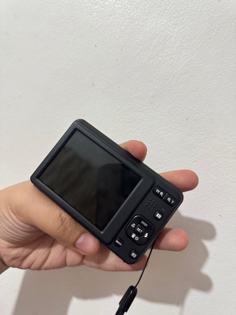 KODAK PIXPRO FZ55 BLUE (Category: Cameras) located in Antipolo. Submitted by salvemaec (Listing ID 1402238466, Image 3). Description: FOR SALE 🔥 Kodak Pixpro FZ55 (blue) with box orig battery and charger bought Sep 29, 2025 at Photoline Barely used, nego for sure buyer (no to low baller) rfs: emergency Funds balance sa hospital .