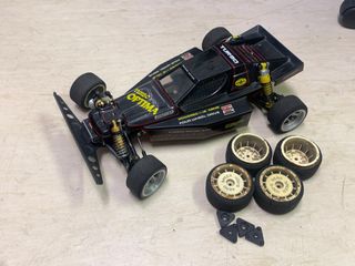 （分類：）位於 。 由 roy.batty 提交（商品編號 1402105653，圖片 1）。簡介： 。