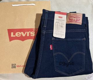 (Category: ) located in . Submitted by akakdenim (Listing ID 1402213785, Image 1). Description: .