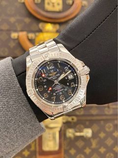 (Category: ) located in . Submitted by redrabbitluxury (Listing ID 1402139068, Image 1). Description: .