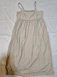 (Category: ) located in . Submitted by stylizewears (Listing ID 1402259999, Image 1). Description: .